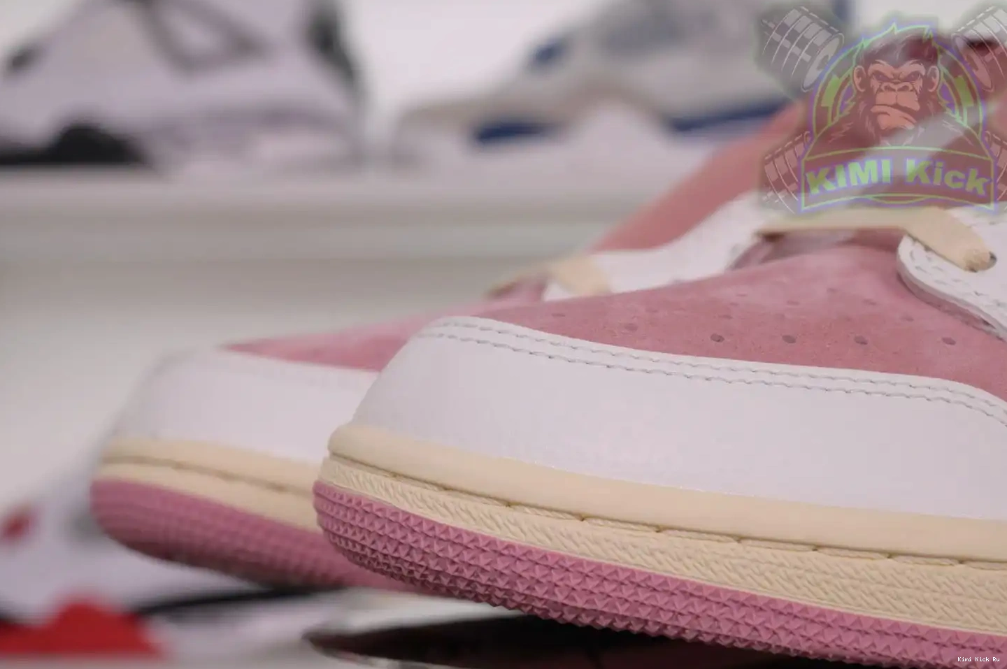 Kimikick Jordan Jordan Air 1Low Travis Scottx 0619